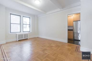 Main picture of 9 E 92nd St