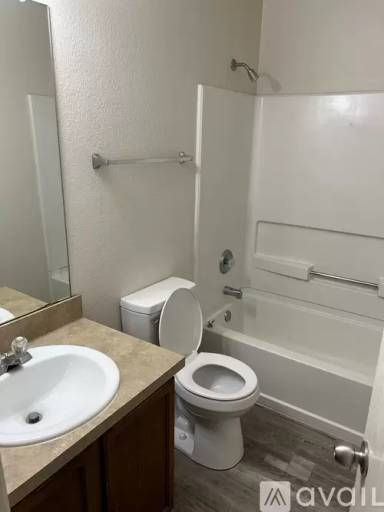 Main picture of 425 Harvard Dr