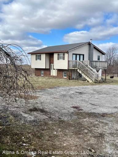 Main picture of 500 Baseline Rd W