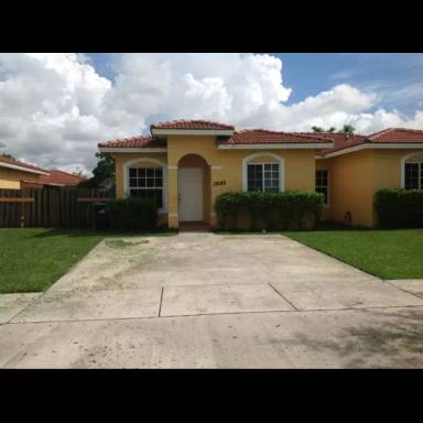 Main picture of 12243 SW 214th Ln
