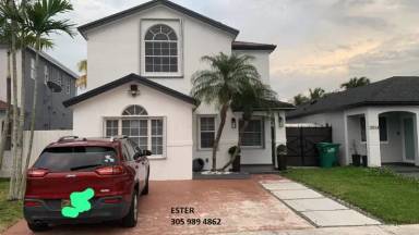 Main picture of 13926 SW 164th St