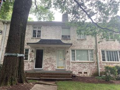 Main picture of 2103 Queens Rd W