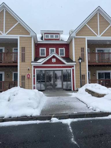 Main picture of 287 Mascoma St