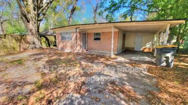 Main picture of 3319 Hunt St
