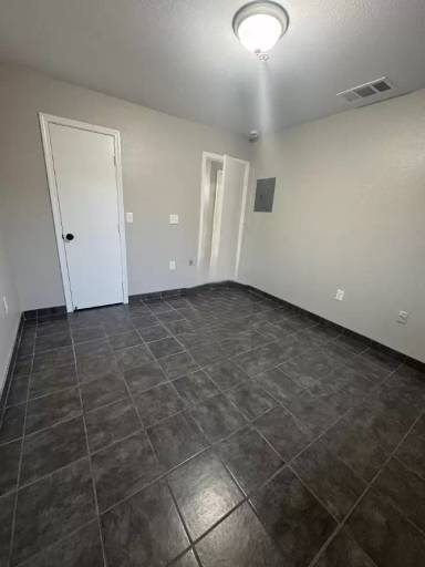 Main picture of 612 N St