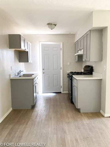 Main picture of 2331 E Pueblo Ave Duplex
