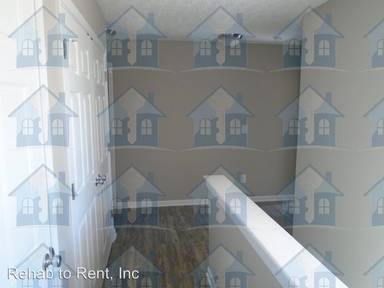 Main picture of 642 Todhunter Rd