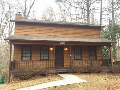 Main picture of 1112 Caprice Dr