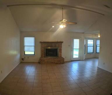 Main picture of 2002 Sundown Dr