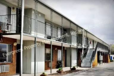 Main picture of 824 Garfield Ave