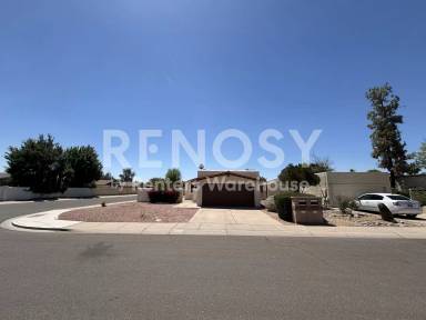 Main picture of 2126 N Villas Ln