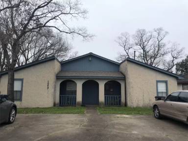 Main picture of 1504 Pine Ridge Drive - A