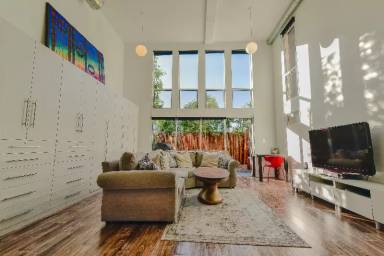 Main picture of West End Lofts