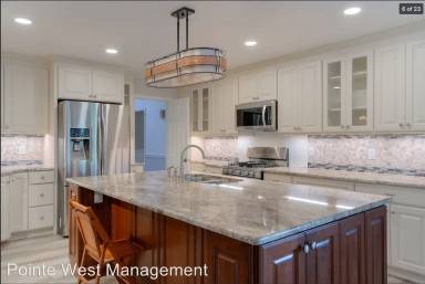 Main picture of 1602 Greenwood Dr