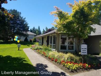 Main picture of 8057 SE Monroe St