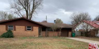 Main picture of 1913 Dee Ave