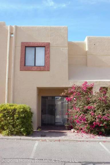 Main picture of 605 S Liana Ct