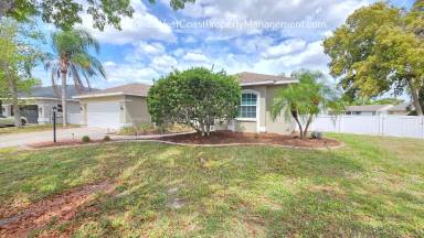 Main picture of 6004 61st St E