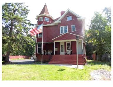 Main picture of 272 Prescott St