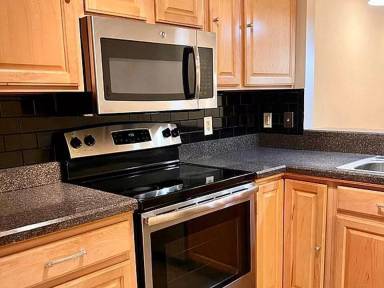 Main picture of 3699 Broadbridge Ave