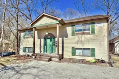 Main picture of 1300 W Huron St
