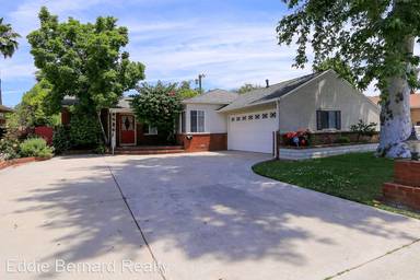 Main picture of 18349 Sylvan St