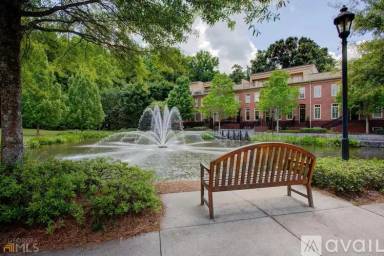 Main picture of 100 Riversgate Dr