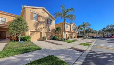 Main picture of 3698 Parkridge Cir