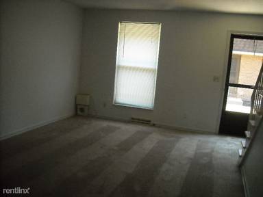Main picture of 1795 Willoway Cir N