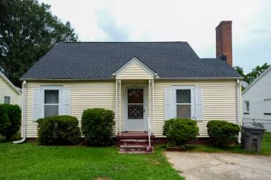 Main picture of 133 E Wilburn Ave