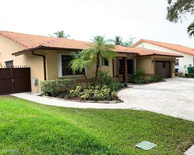Main picture of 8301 NW 167th Ter