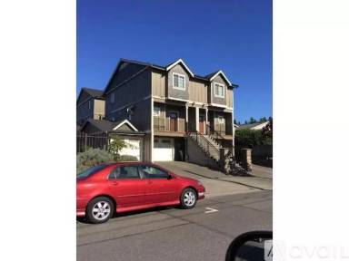 Main picture of 4531 S Puget Sound Ave