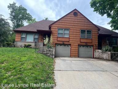 Main picture of 6632 Forest Ave