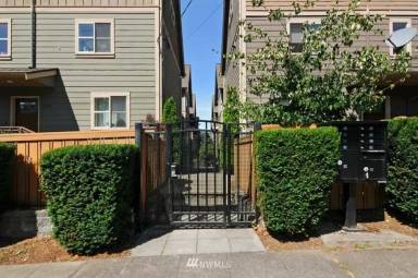 Main picture of 725 16th Ave