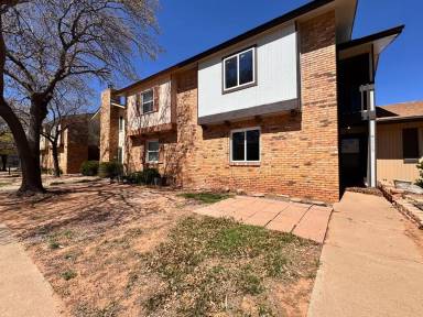 Main picture of 5758 38th St