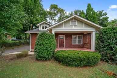Main picture of 1710 Gale Ln