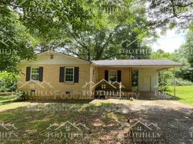 Main picture of 622 Carey St