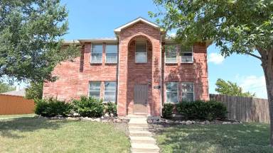 Main picture of 3132 Coolwood Ln