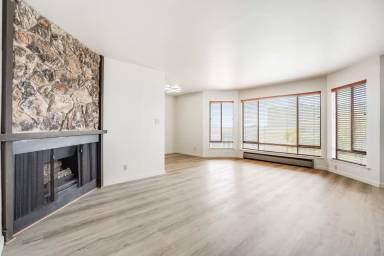 Main picture of 2390 31st Ave