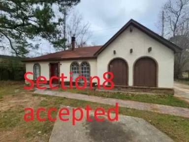 Main picture of 6105 Jennifer Ln