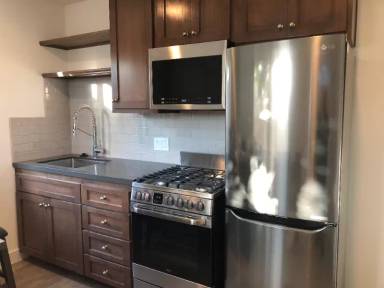 Main picture of 204 Olive Pl