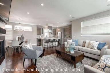 Main picture of 3619 Navajo St