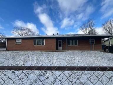 Main picture of 10202 Catalina Dr