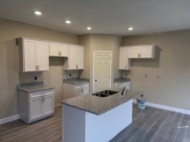 Main picture of 852 Rodeo Ln
