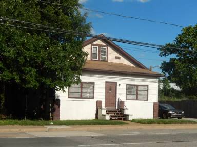 Main picture of 4028 New Castle Ave