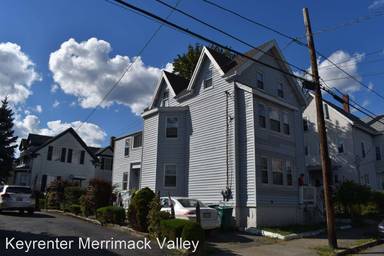 Main picture of 74 Cedar St