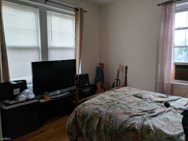 Main picture of 36 Saint Paul St