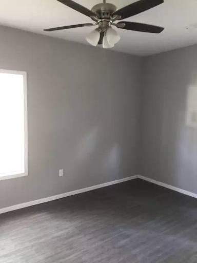 Main picture of 137 Sivley Ave