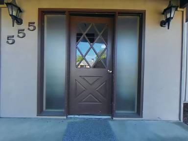 Main picture of 555 NW Kings Blvd