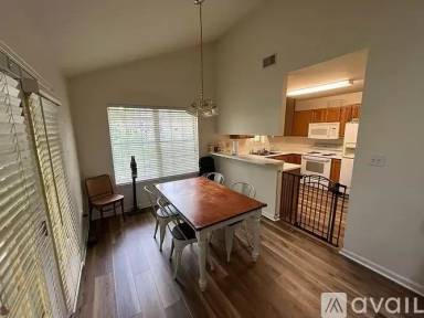 Main picture of 904 Sammara Way